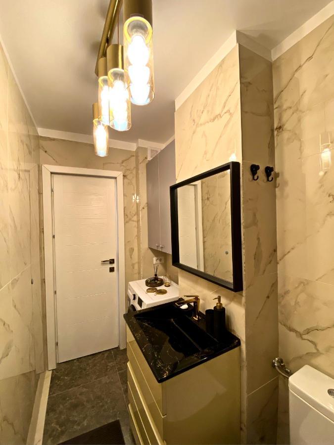 Lovely Studio In The City Center Of 부쿠레슈티 외부 사진